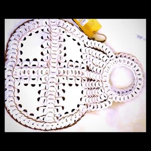 Patricia Nash Designs Chainlink Pisticci White